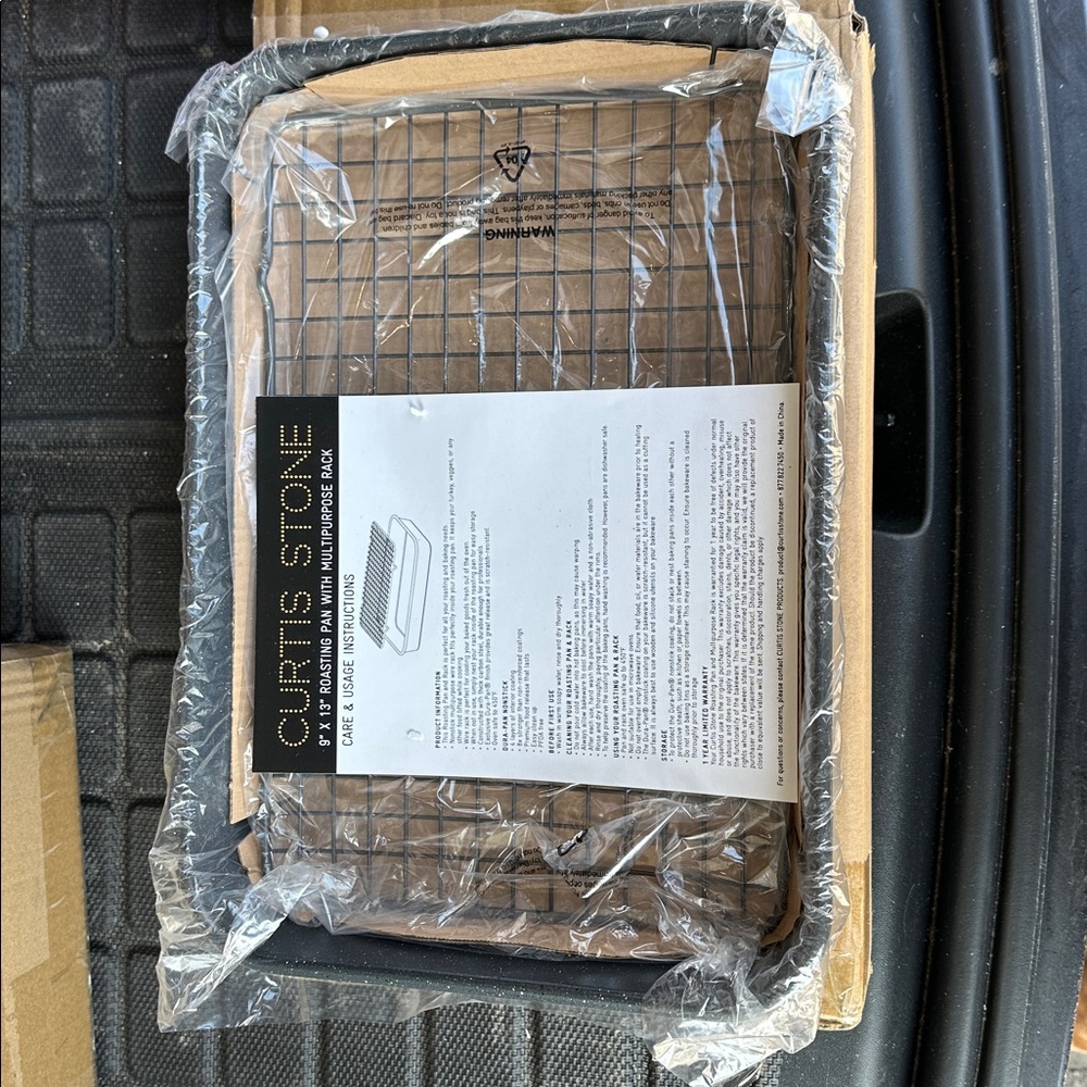 Curtis Stone Baking Pan with Rack